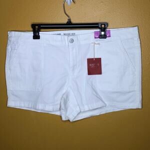 Mossimo White Mid-Rise Midi Shorts 18 New